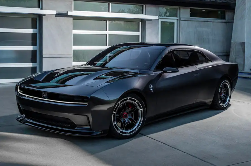 New Dodge Charger Daytona SRT EV Concept is Back to its Original Number of Doors